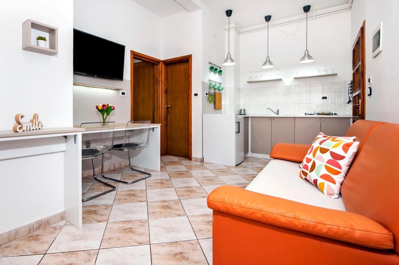 Apartments Milan Ровинь Экстерьер фото